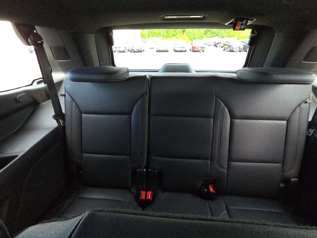 Used 2025 Chevrolet Tahoe Z71 AWD/4WD image 31