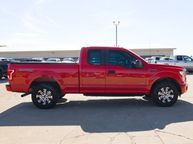 Used 2015 Ford F150 XL w/ Equipment Group 101A Mid AWD/4WD image 5
