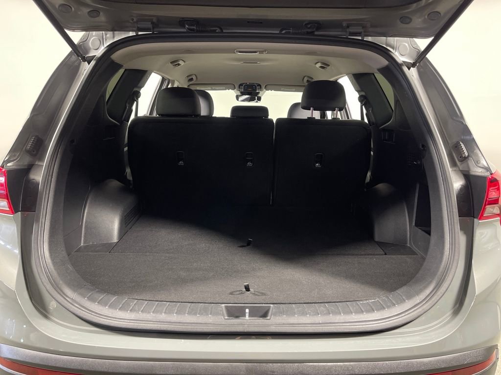 Used 2023 Hyundai Santa Fe SE image 10