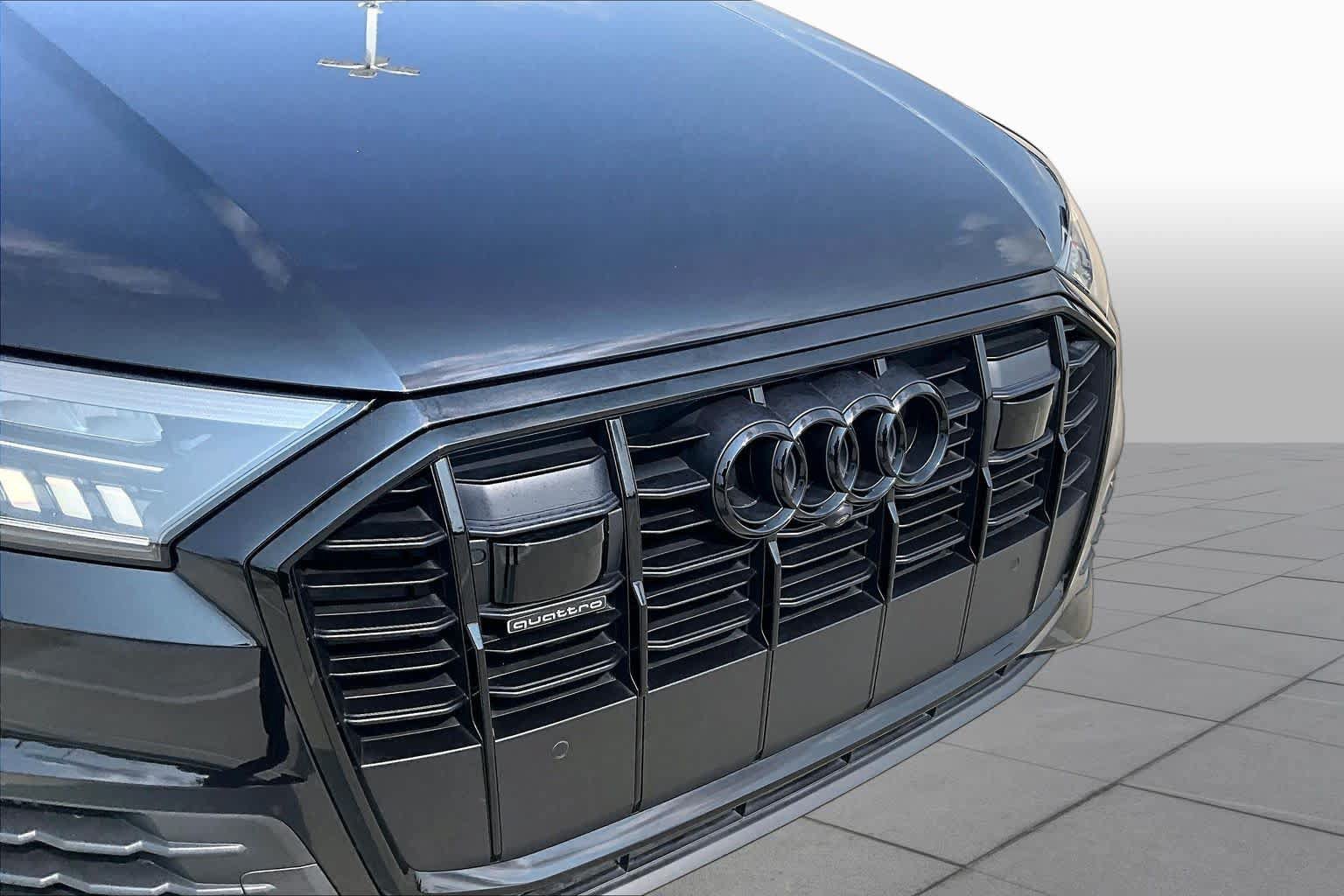 Used 2020 Audi Q7 3.0T Prestige w/ Prestige Package AWD/4WD image 28