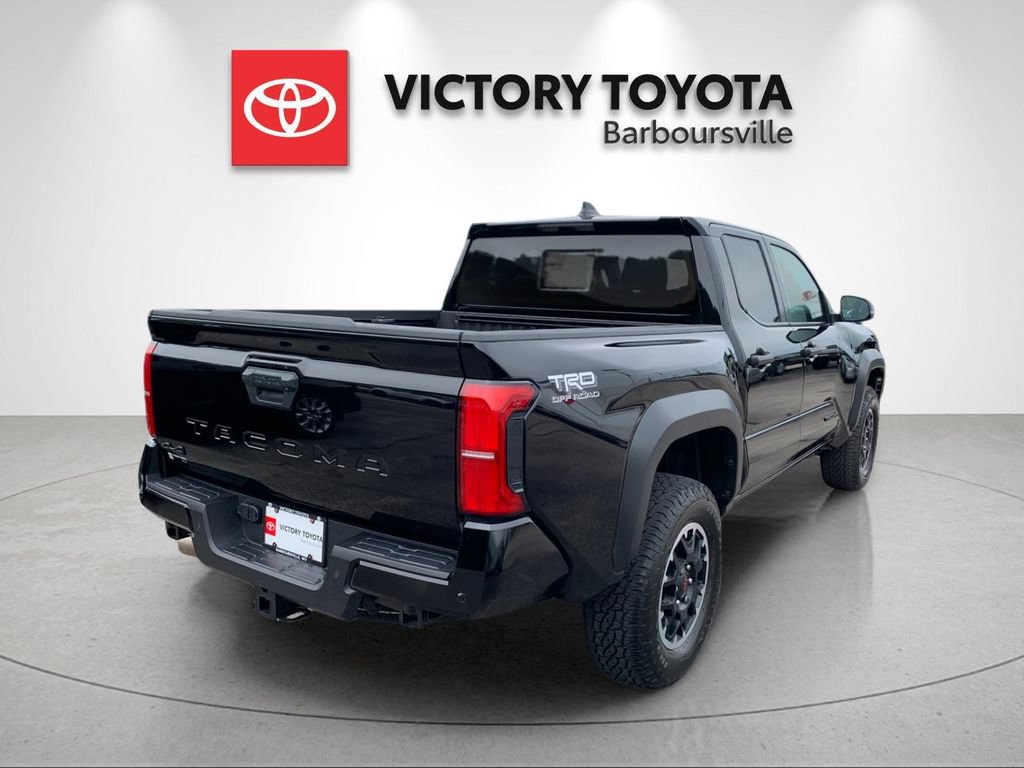 Used 2024 Toyota Tacoma TRD Off-Road AWD/4WD image 7