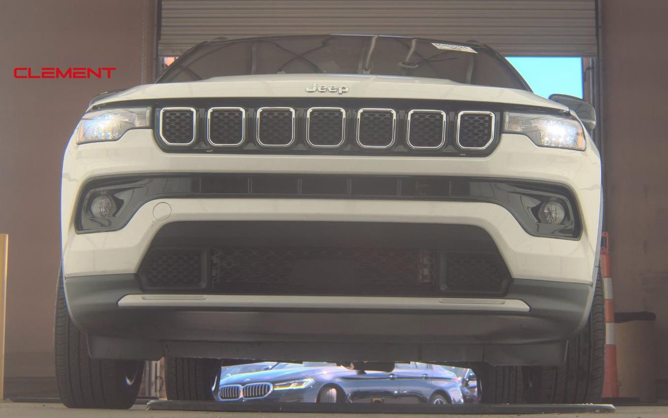 Used 2023 Jeep Compass Limited image 4