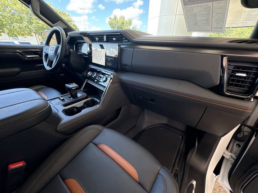 Certified 2025 GMC Sierra 1500 AT4 AWD/4WD image 29