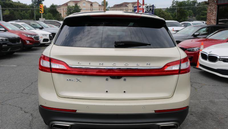 Used 2016 Lincoln MKX Reserve FWD image 6