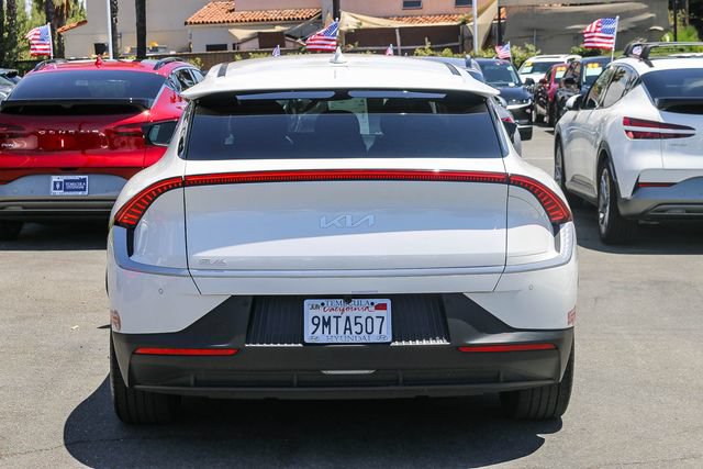 Used 2024 Kia EV6 Light RWD image 9