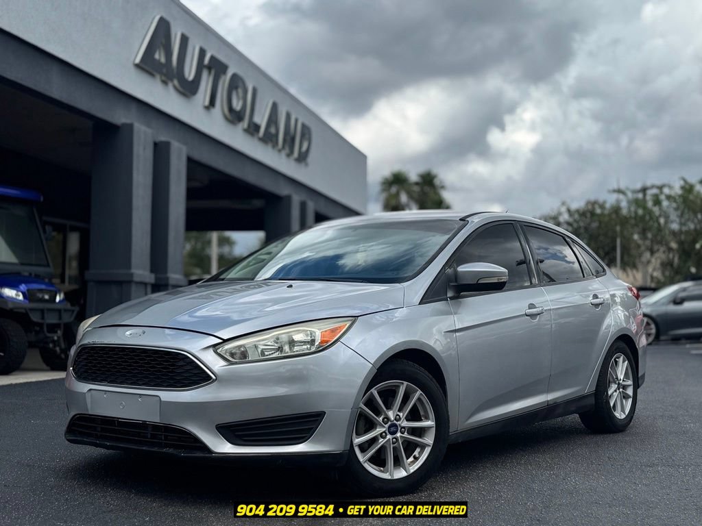 Used 2017 Ford Focus SE