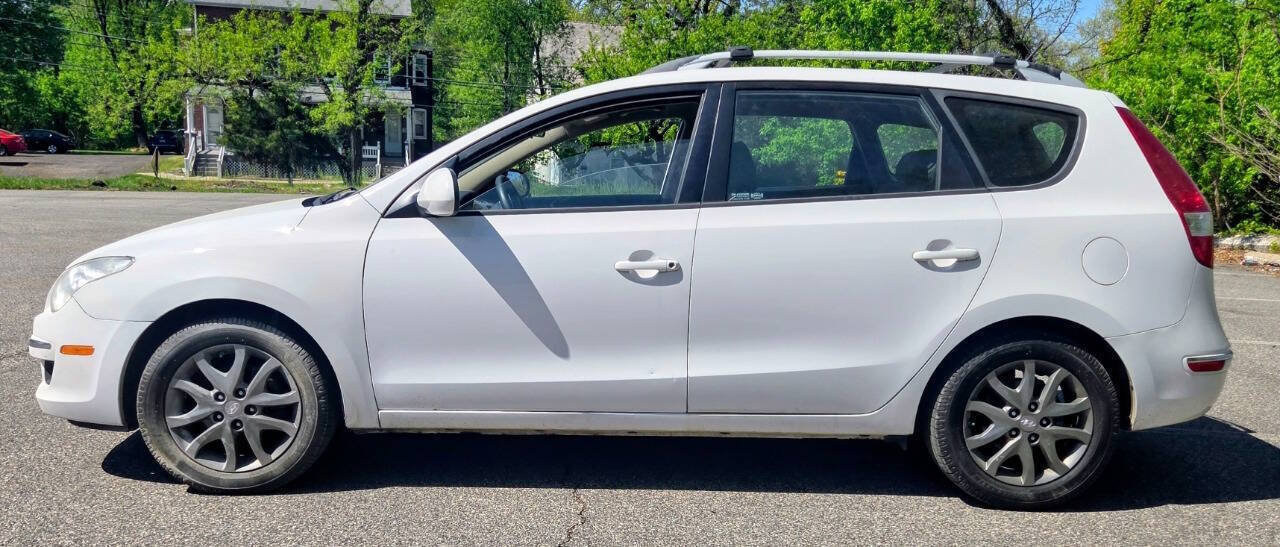 Used 2012 Hyundai Elantra w/ Preferred Pkg FWD image 5