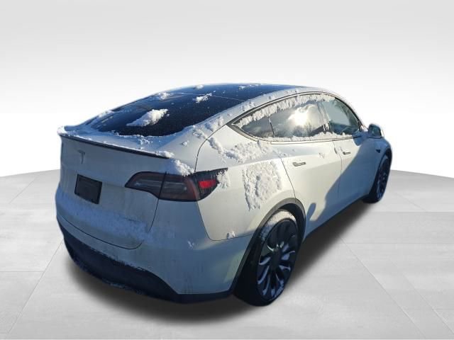 Used 2022 Tesla Model Y Performance image 6