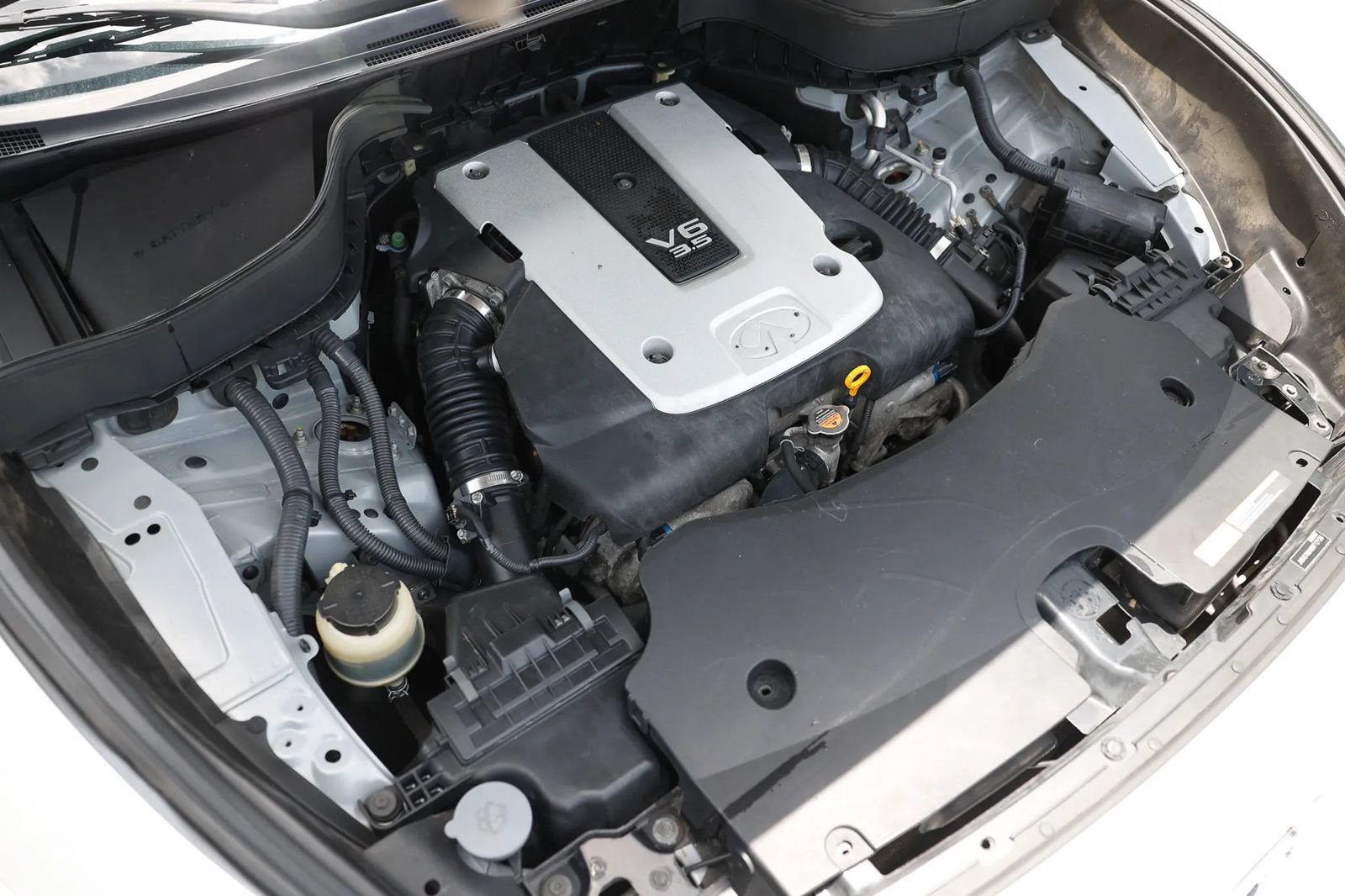 Used 2011 INFINITI FX35 2WD w/ Premium Pkg image 45