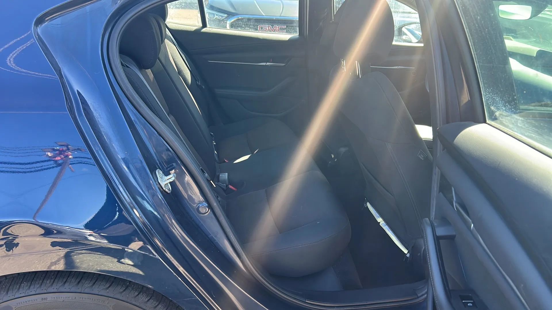 Used 2022 MAZDA MAZDA3 2.0 Sedan 4D image 15