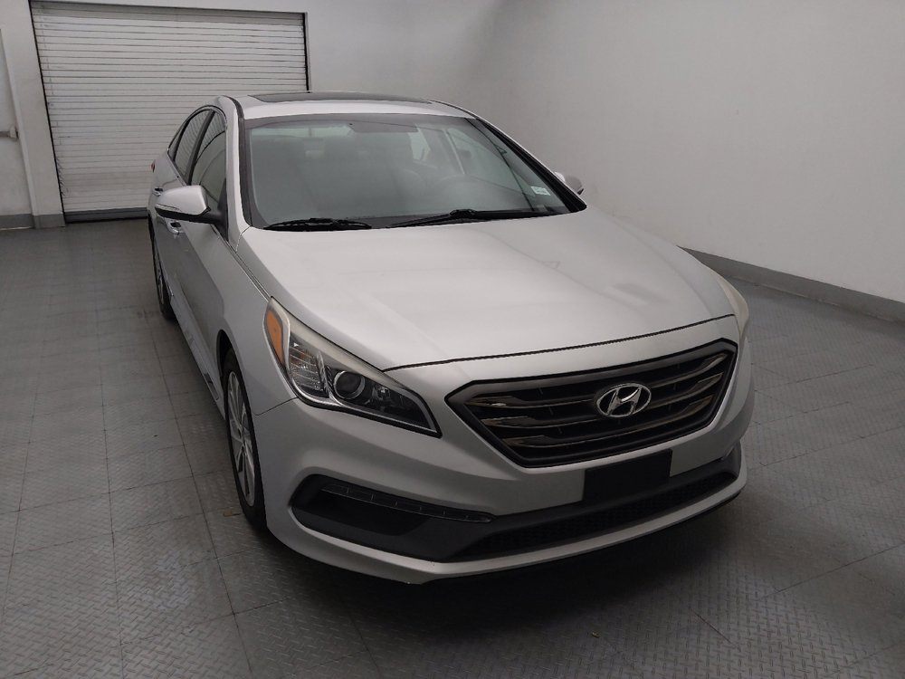 Used 2016 Hyundai Sonata Sport w/ Option Group 1V FWD image 14