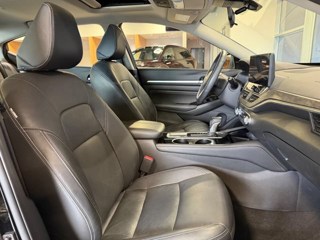 Used 2023 Nissan Altima 2.5 SL FWD image 23