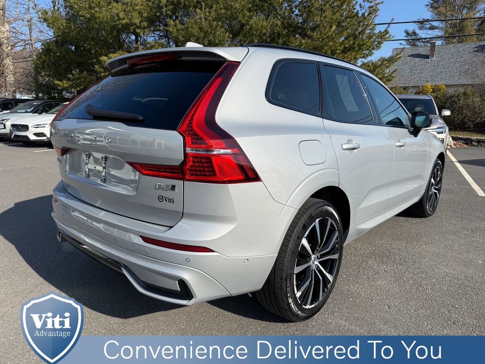 Certified 2023 Volvo XC60 B5 Plus w/ Climate Package AWD/4WD image 8