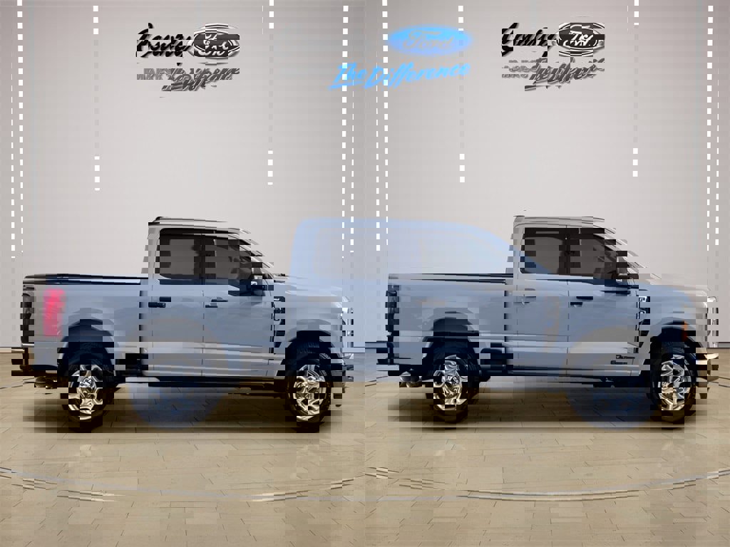 New 2026 Ford F250 XLT image 24