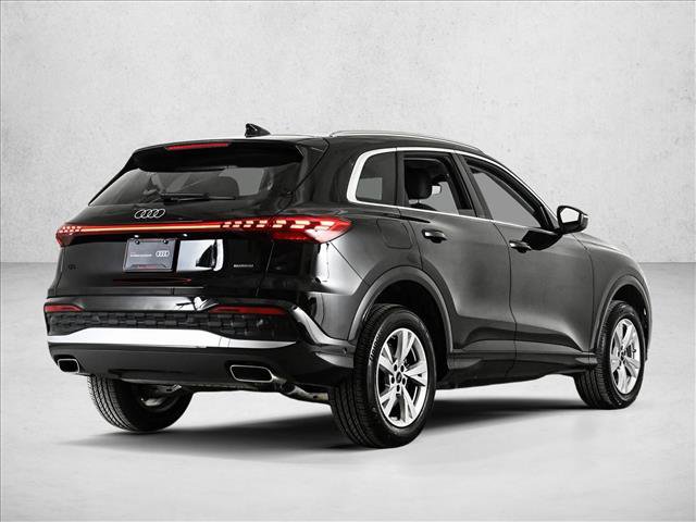 Certified 2025 Audi Q5 Premium w/ Convenience Package image 5