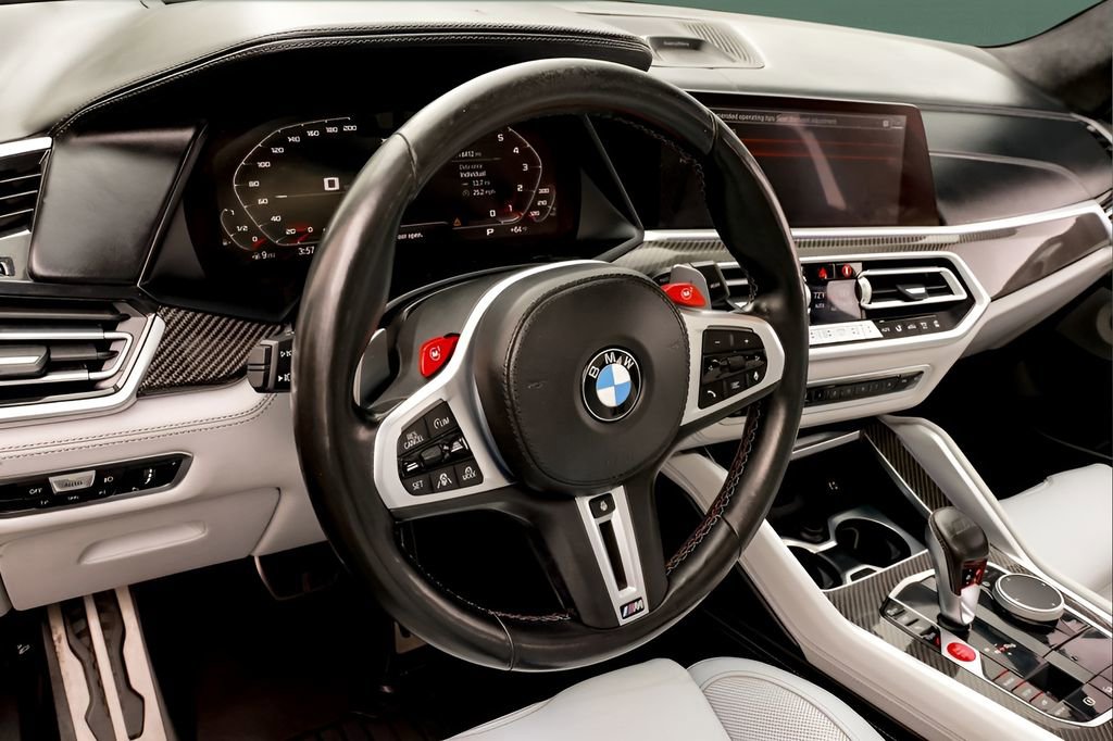 Used 2021 BMW X5 M AWD/4WD image 25