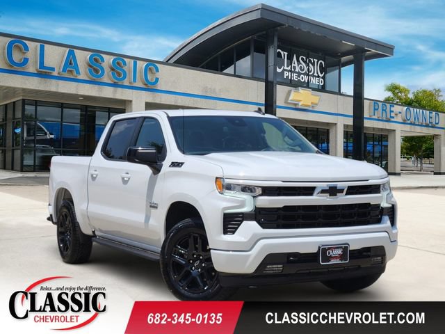 Used 2024 Chevrolet Silverado 1500 RST w/ Convenience Package II AWD/4WD image 1
