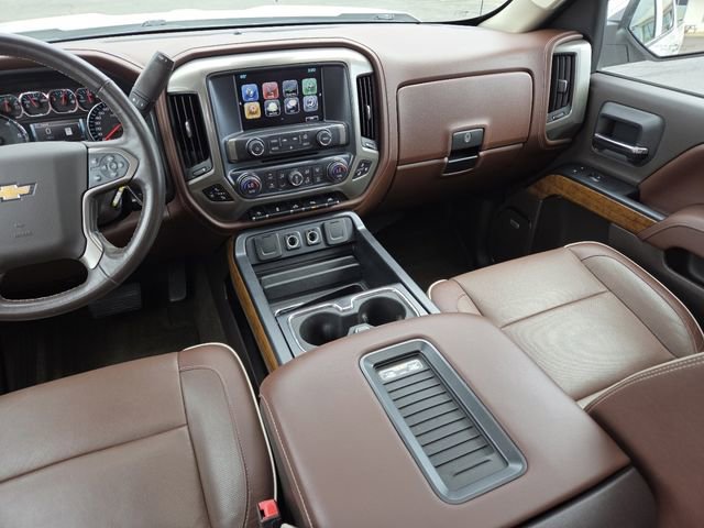 Used 2017 Chevrolet Silverado 1500 High Country AWD/4WD image 32