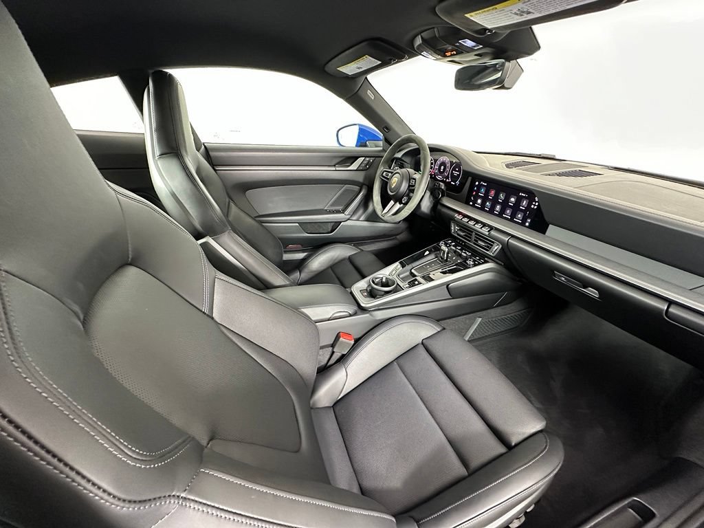 Certified 2025 Porsche 911 Carrera S RWD image 36