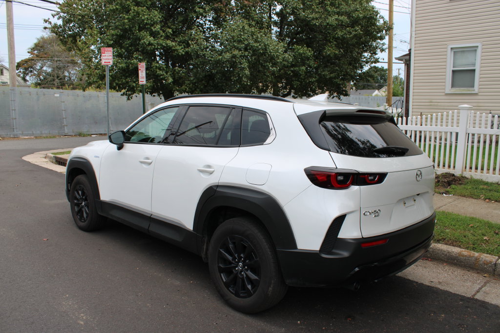 Used 2025 MAZDA CX-50 AWD 2.5 Hybrid w/ Premium Pkg image 8