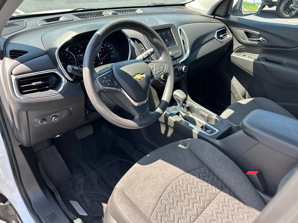 Used 2023 Chevrolet Equinox LT w/ LPO, Floor Liner Package AWD/4WD image 20
