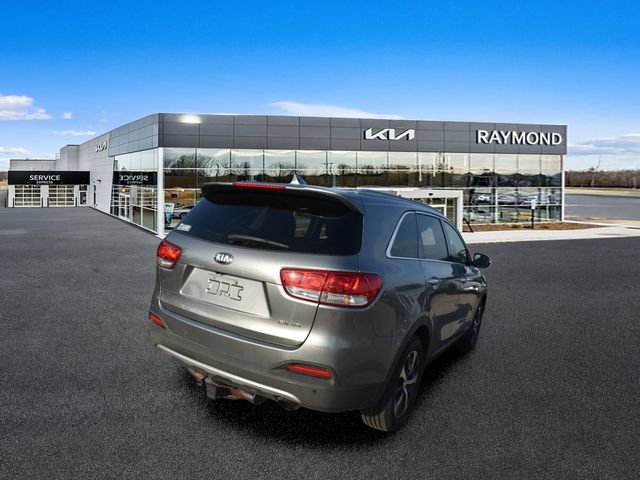 Used 2017 Kia Sorento EX AWD/4WD image 3