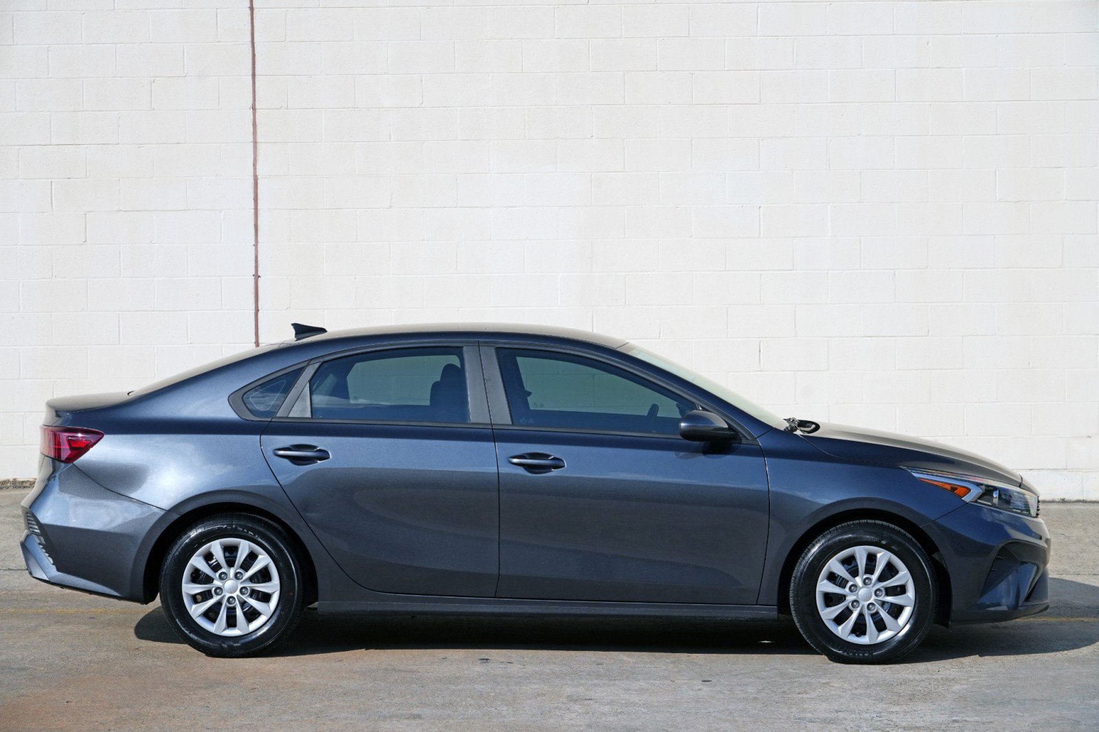 Used 2023 Kia Forte LX FWD image 44