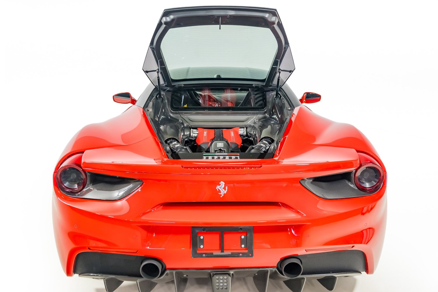 Used 2018 Ferrari 488 GTB RWD image 41
