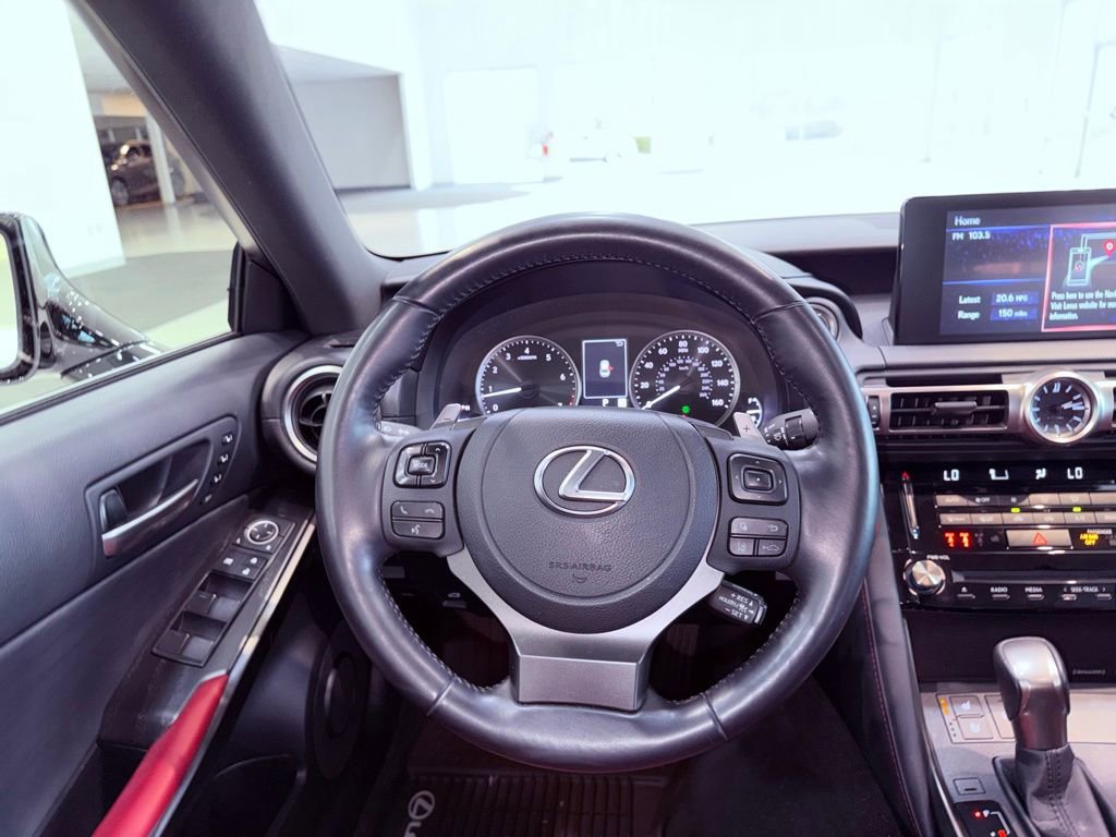 Certified 2022 Lexus IS 300 300 PREMIUM/SMART CRUISE/PARK image 17