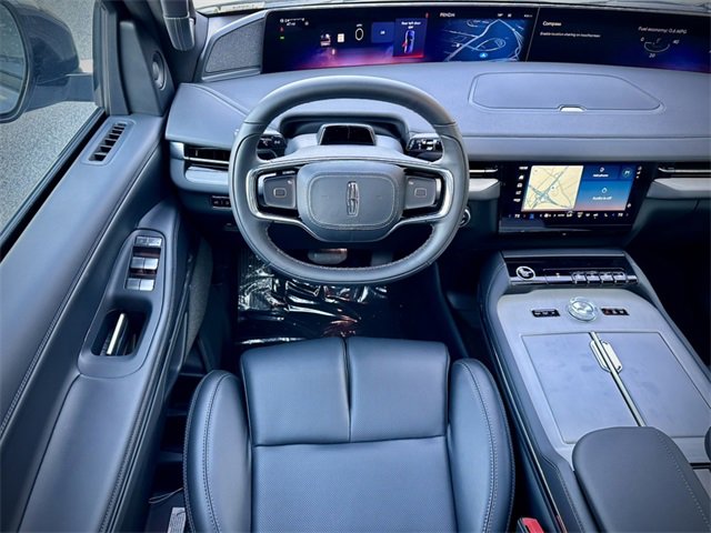 New 2025 Lincoln Navigator Reserve image 27