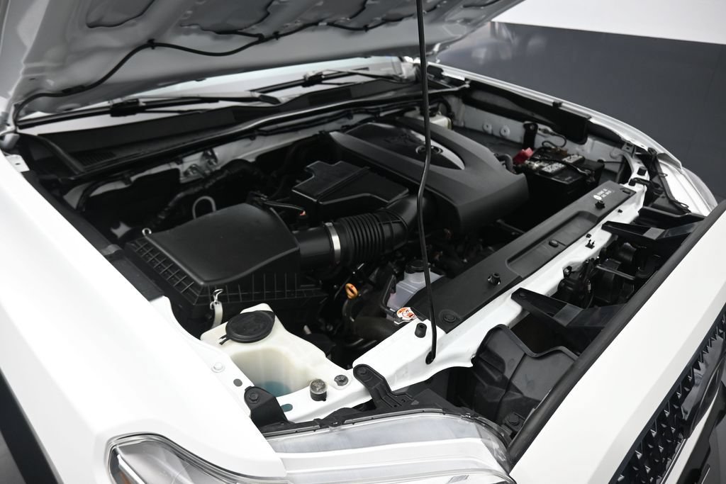 Used 2019 Toyota Tacoma TRD Off-Road AWD/4WD image 51