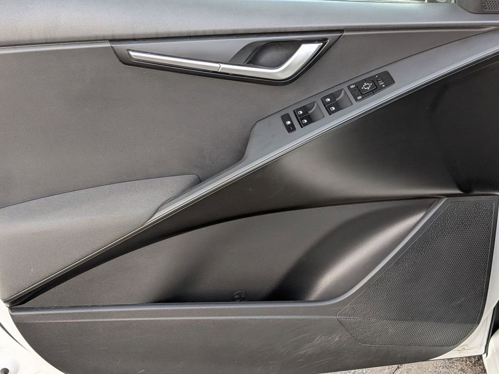 Used 2023 Kia Niro Wind image 13