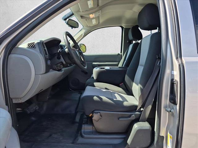 Used 2008 Chevrolet Silverado 1500 W/T w/ Towing Package RWD image 13