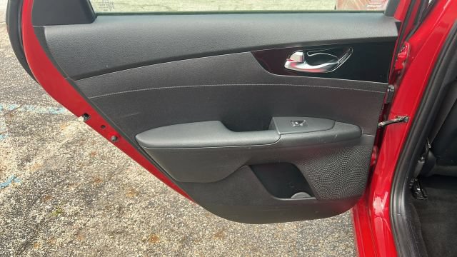 Used 2021 Kia Forte EX FWD image 12