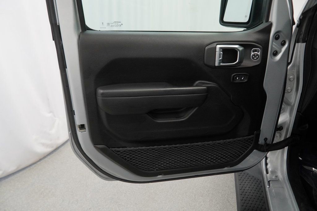 Certified 2023 Jeep Wrangler Sport S image 36