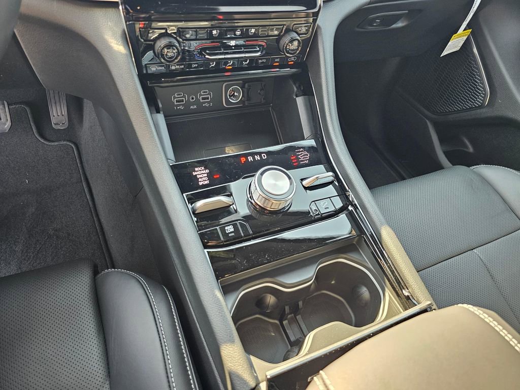 New 2025 Jeep Grand Cherokee Overland w/ Adv Protech Group III image 21