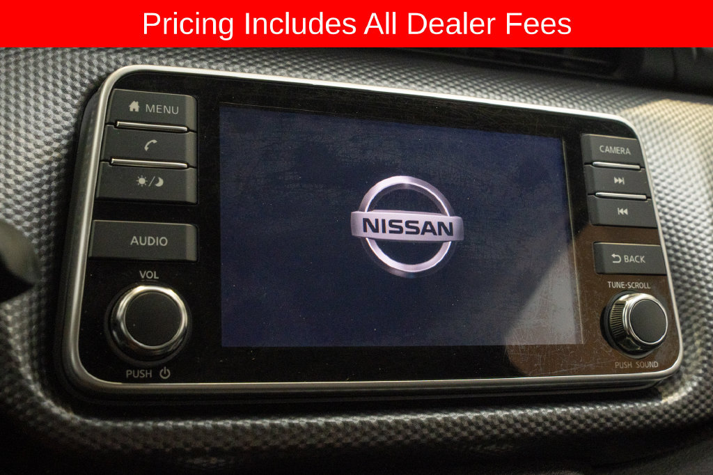 Used 2019 Nissan Kicks SV FWD image 12