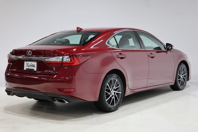 Used 2017 Lexus ES 350 w/ Premium Package FWD image 8