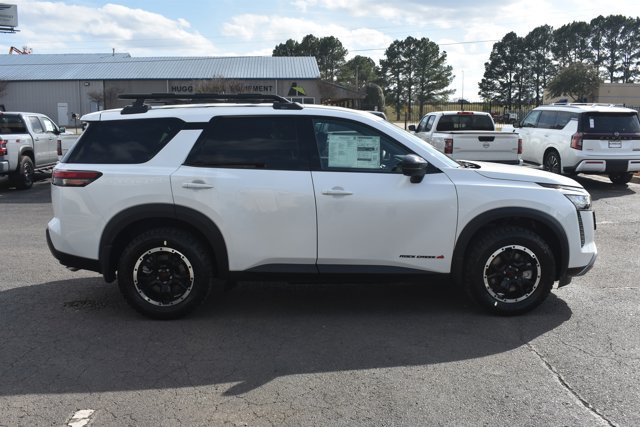 New 2026 Nissan Pathfinder Rock Creek w/ Rock Creek Premium Package AWD/4WD image 4