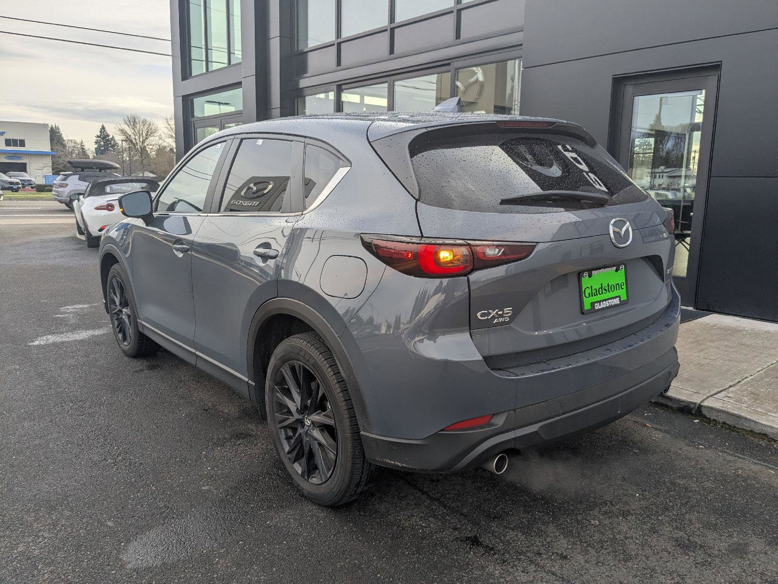 Used 2024 MAZDA CX-5 Carbon Edition image 4