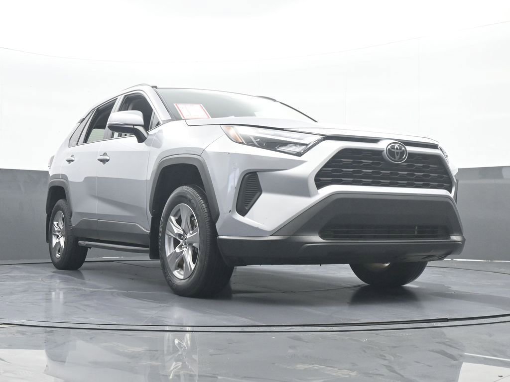 Used 2023 Toyota RAV4 XLE image 65