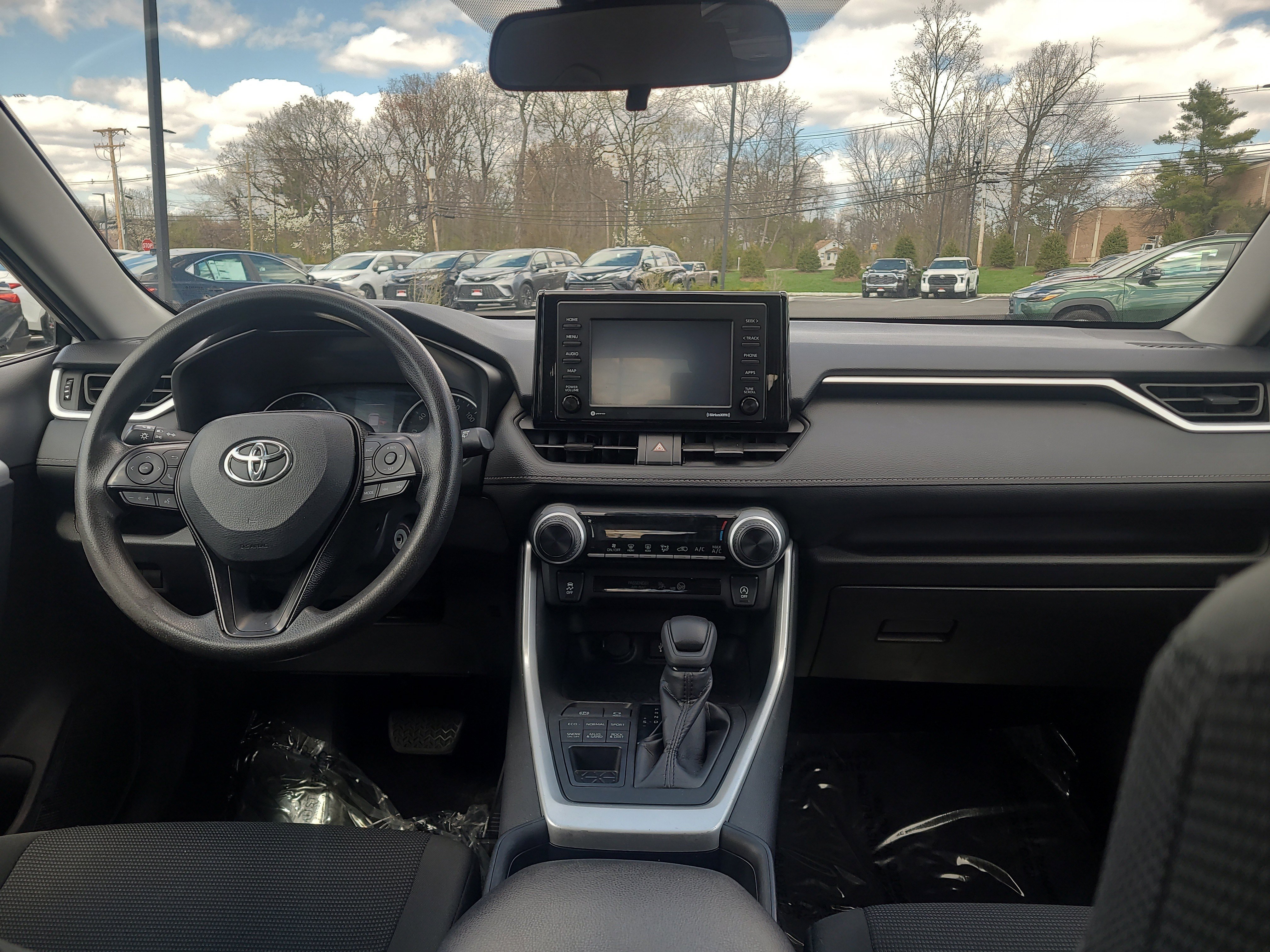 Certified 2021 Toyota RAV4 LE image 18