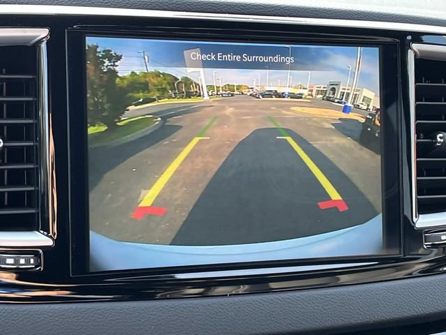New 2026 Chrysler Voyager LX FWD image 28