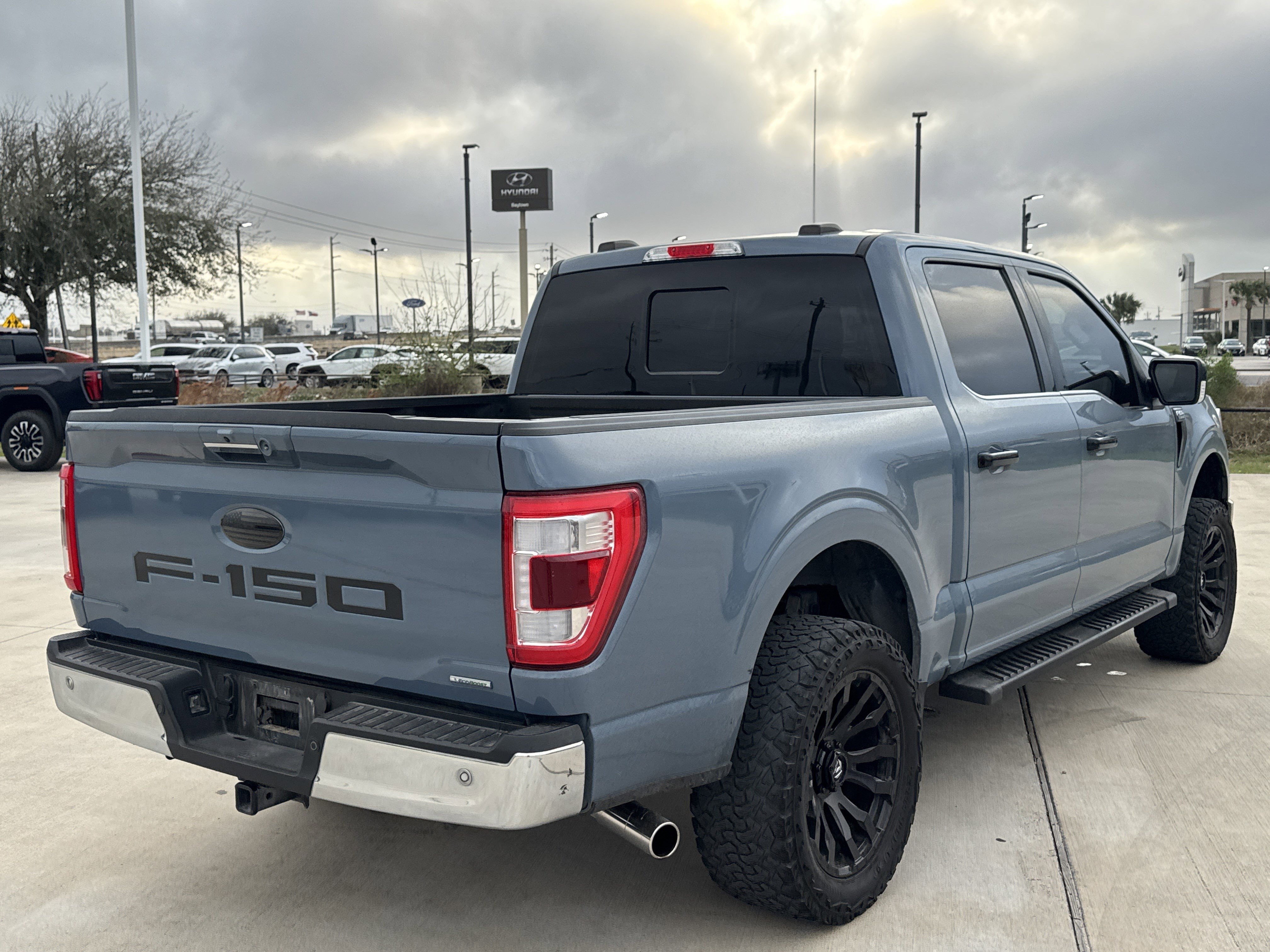 Used 2023 Ford F150 Lariat w/ Bed Utility Package image 10