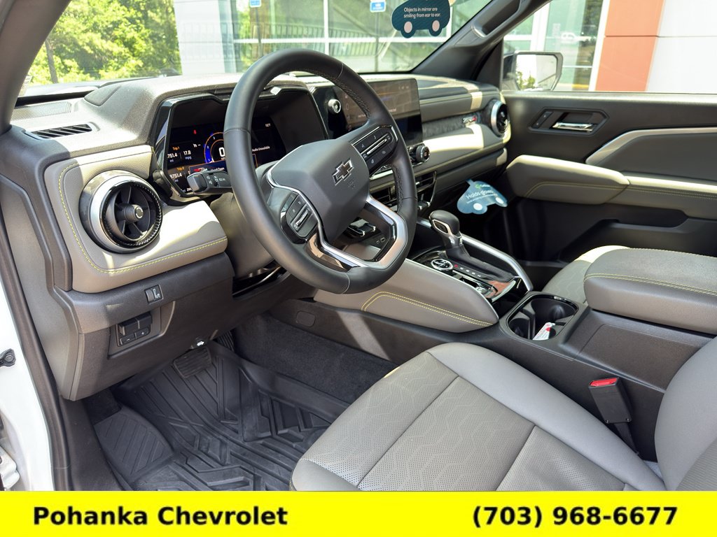 Certified 2024 Chevrolet Colorado ZR2 w/ ZR2 Convenience Package III AWD/4WD image 17