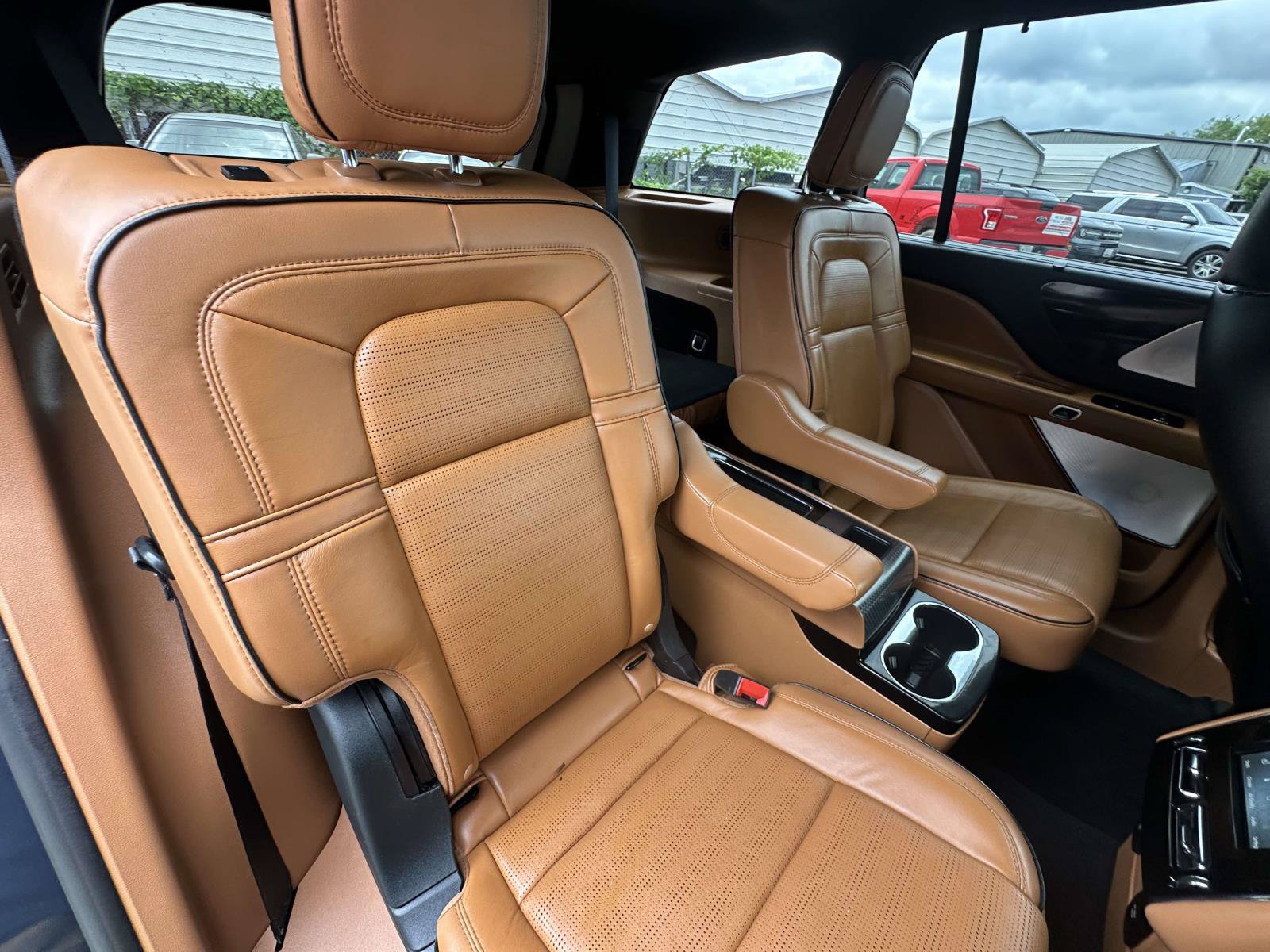 Used 2021 Lincoln Aviator Black Label w/ Dynamic Handling Package AWD/4WD image 24