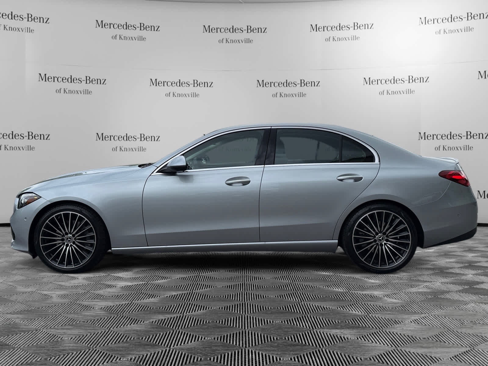 Used 2026 Mercedes-Benz C 300 4MATIC Sedan image 2