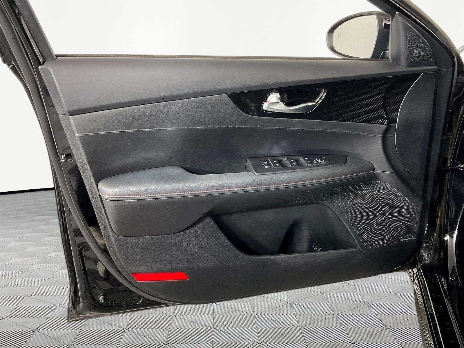 Certified 2023 Kia Forte GT w/ GT2 Package FWD image 20