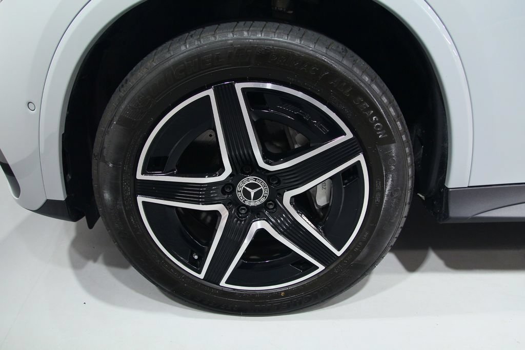 Used 2026 Mercedes-Benz GLC 300 4MATIC image 19