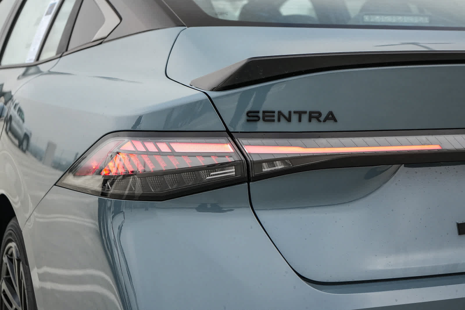 New 2027 Nissan Sentra SR FWD image 9